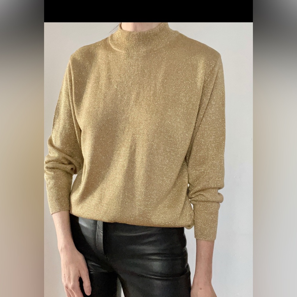 BELLEPOINTE Vintage Cowl Neck Sweater with Ribbed Cuffs size L